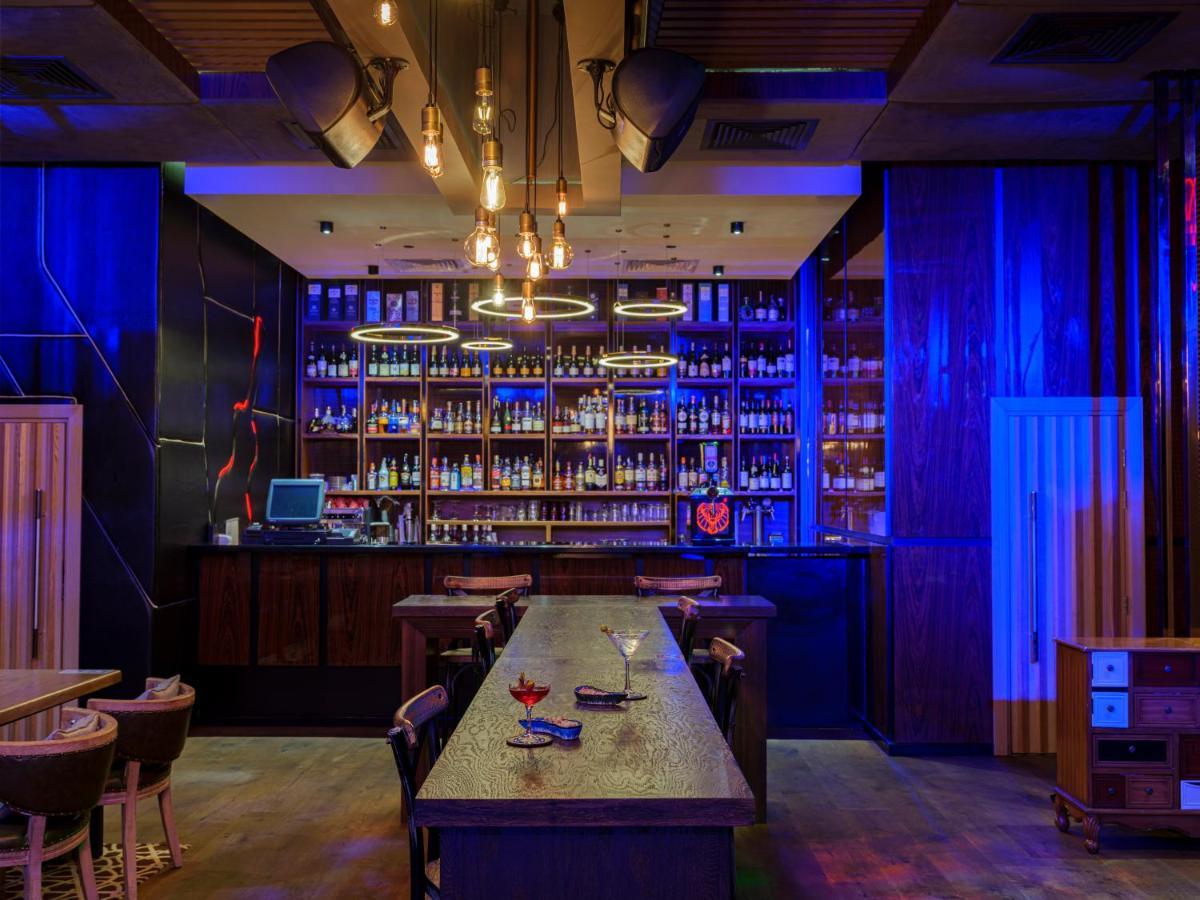 Rixos Borovoe Hotel Shchuchinsk Luaran gambar The bar at the 101 bar