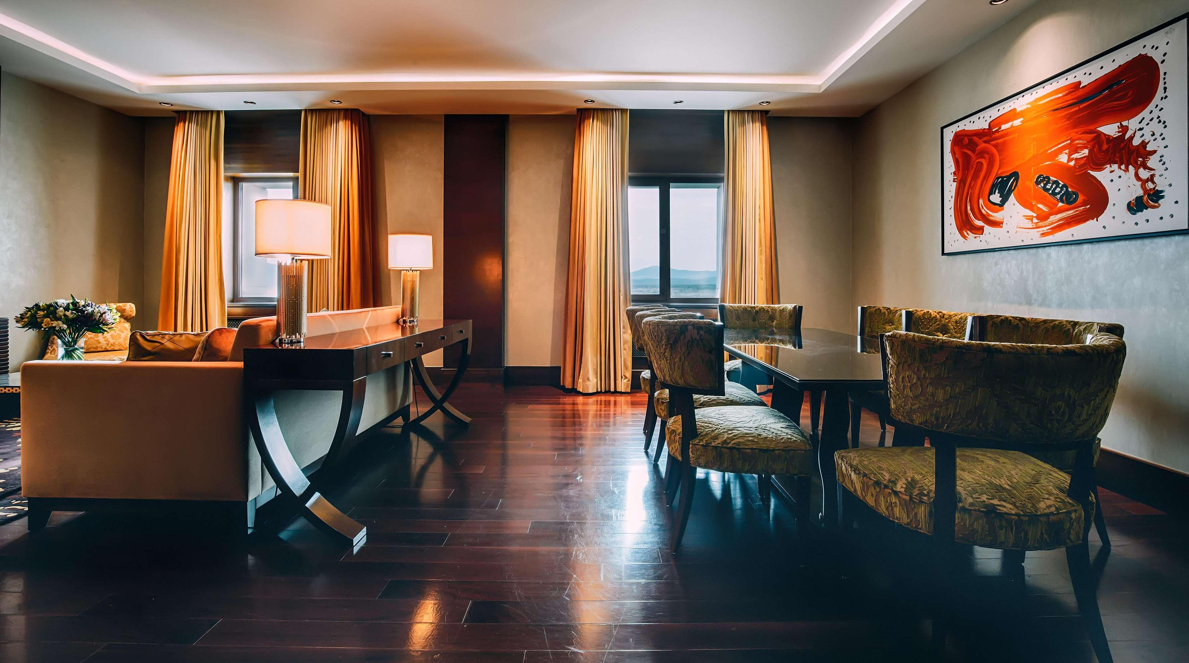 Rixos Borovoe Hotel Shchuchinsk Luaran gambar The Club at the InterContinental Istanbul